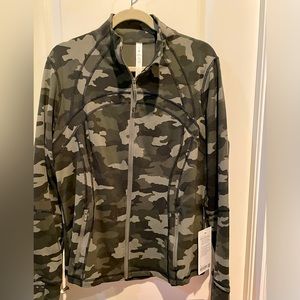 Camo Lululemon Define Jacket *Luon size 18 NWT
